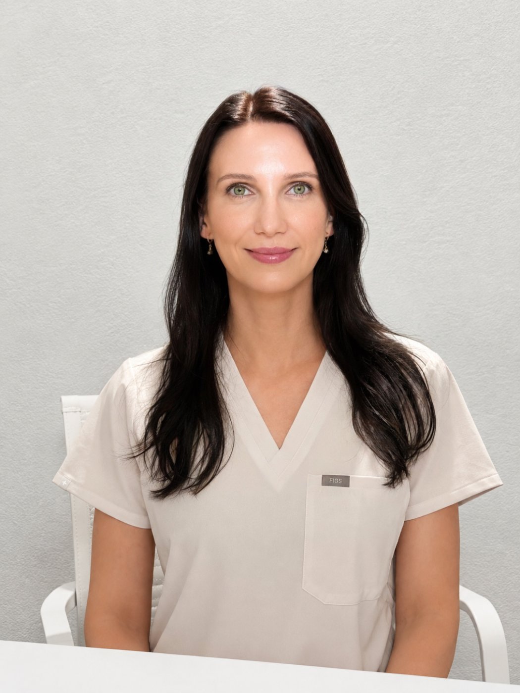 Dr. Alexandra Anton, Ärztin bei HLTHY
